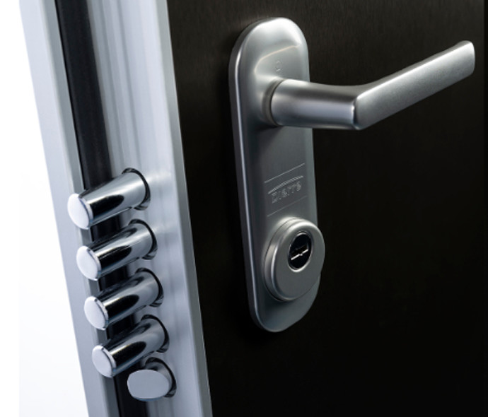 porta blindata DIERRE serratura a cilindro